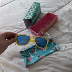 Goodr Yellow Sunglasses with Blue Lenses - Unisex